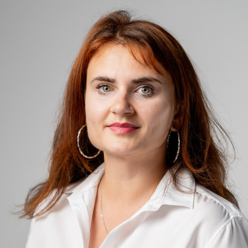 Eva Nazárková 